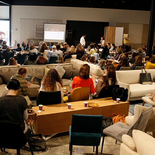 חברים בסדנה